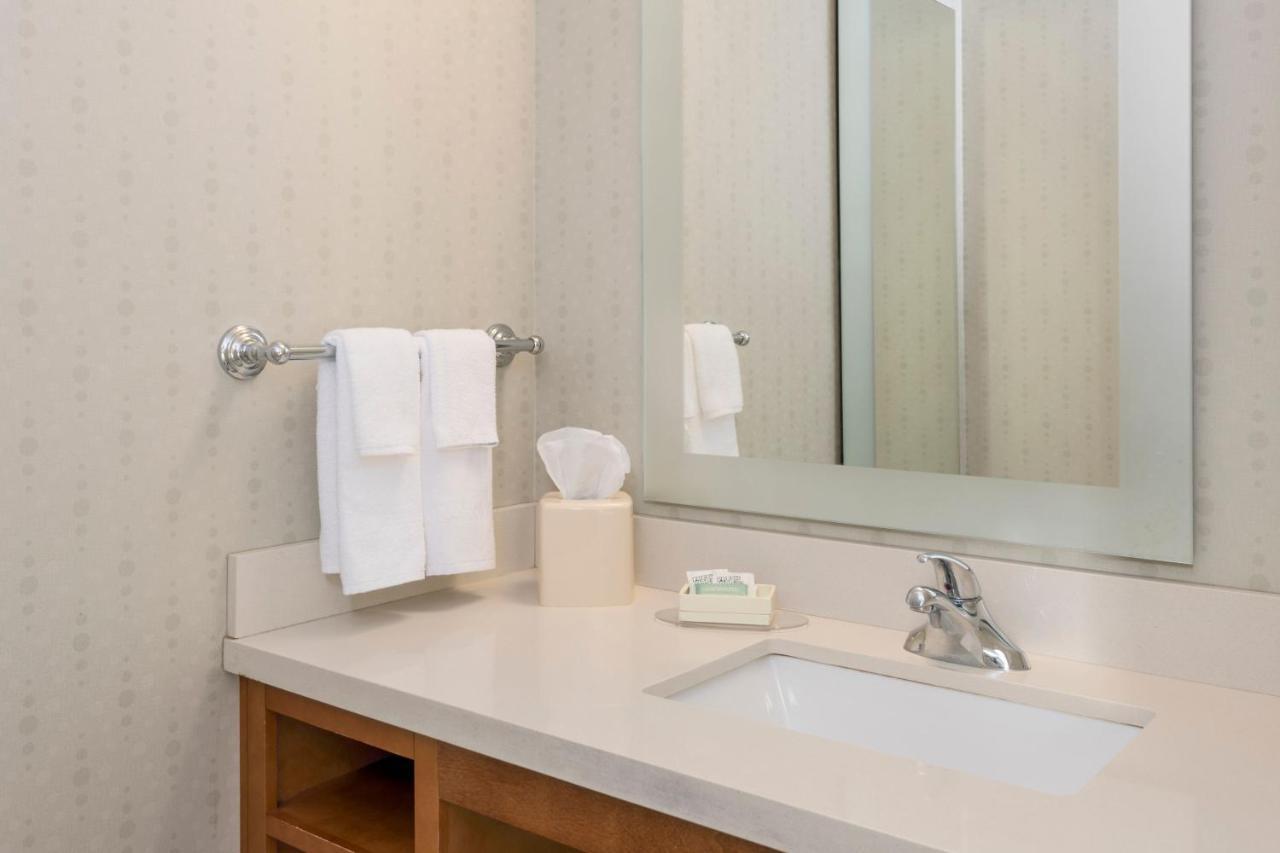 Springhill Suites By Marriott Lafayette South At River Ranch Exterior photo