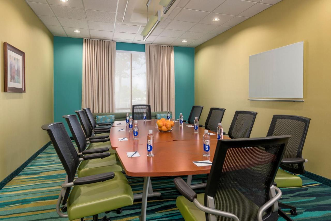 Springhill Suites By Marriott Lafayette South At River Ranch Exterior photo